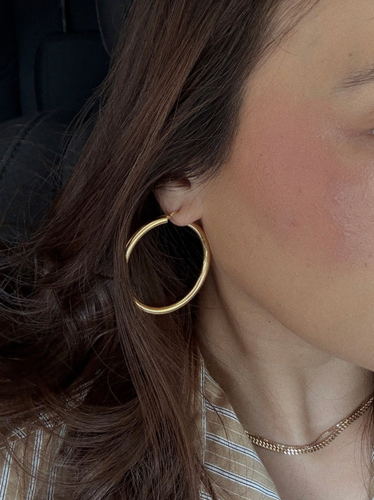 YVIE—3mm 14k Gold Hoops