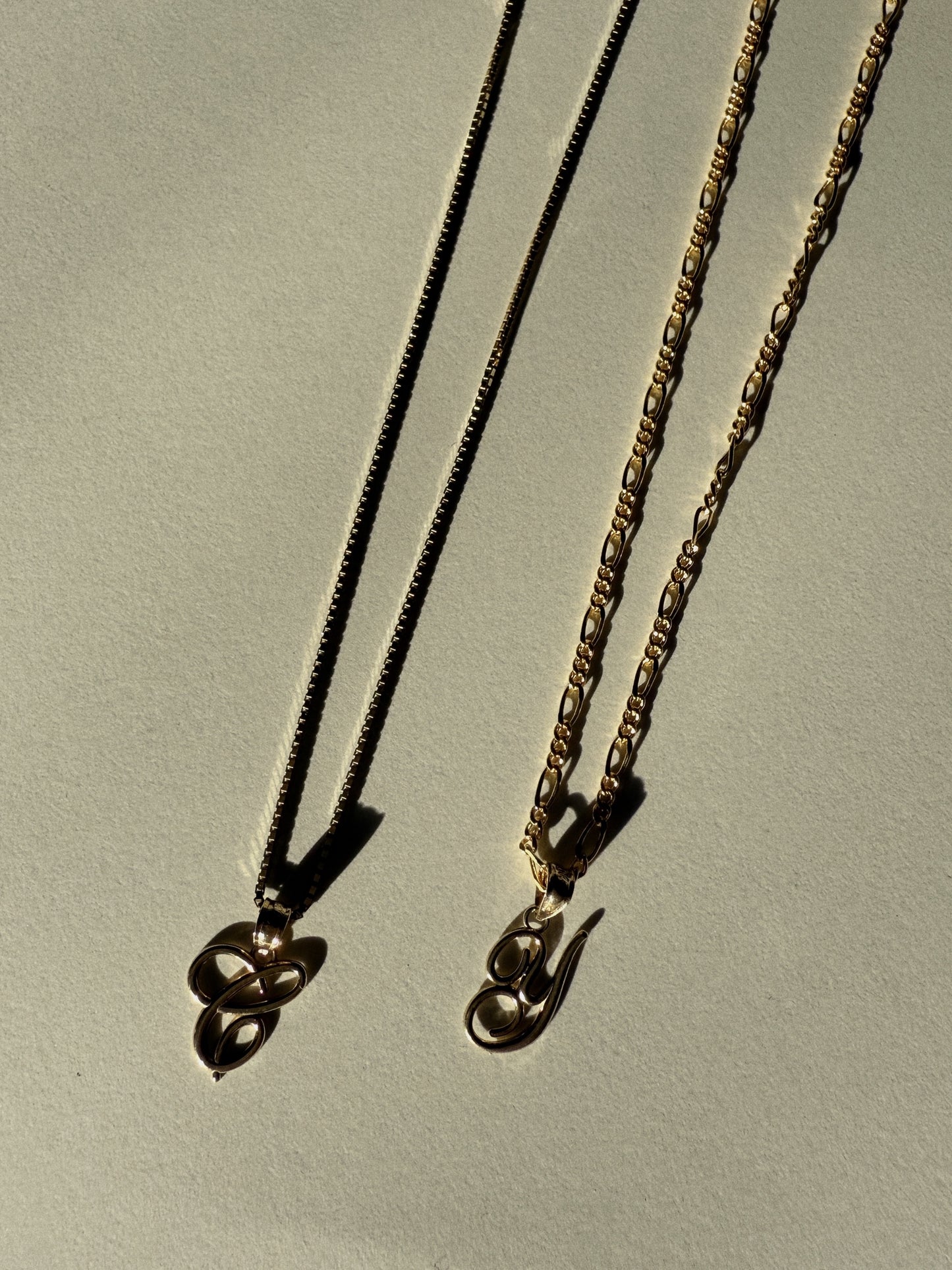 FOR YEU—Pendant & Figaro Chain Stack